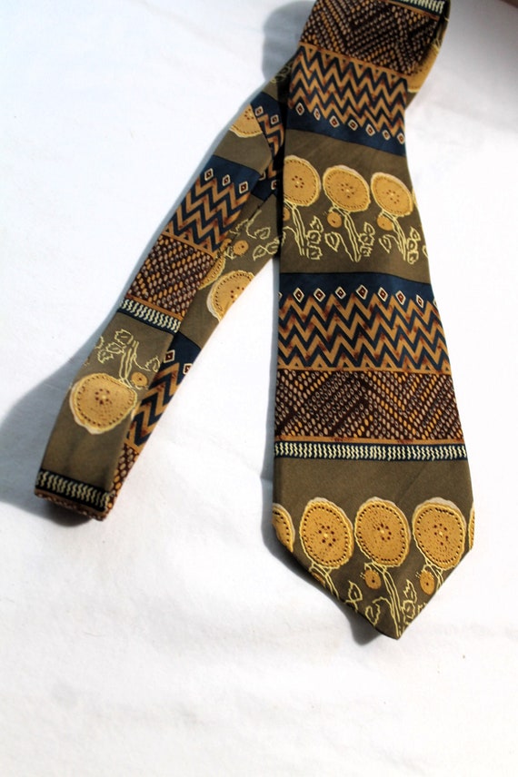 Vintage UNICEF Silk Necktie, 3.75 X 58 Inch, Oliv… - image 1