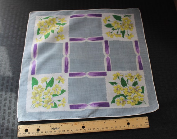 Vintage Hand Rolled Cotton Handkerchief, Gray wit… - image 3