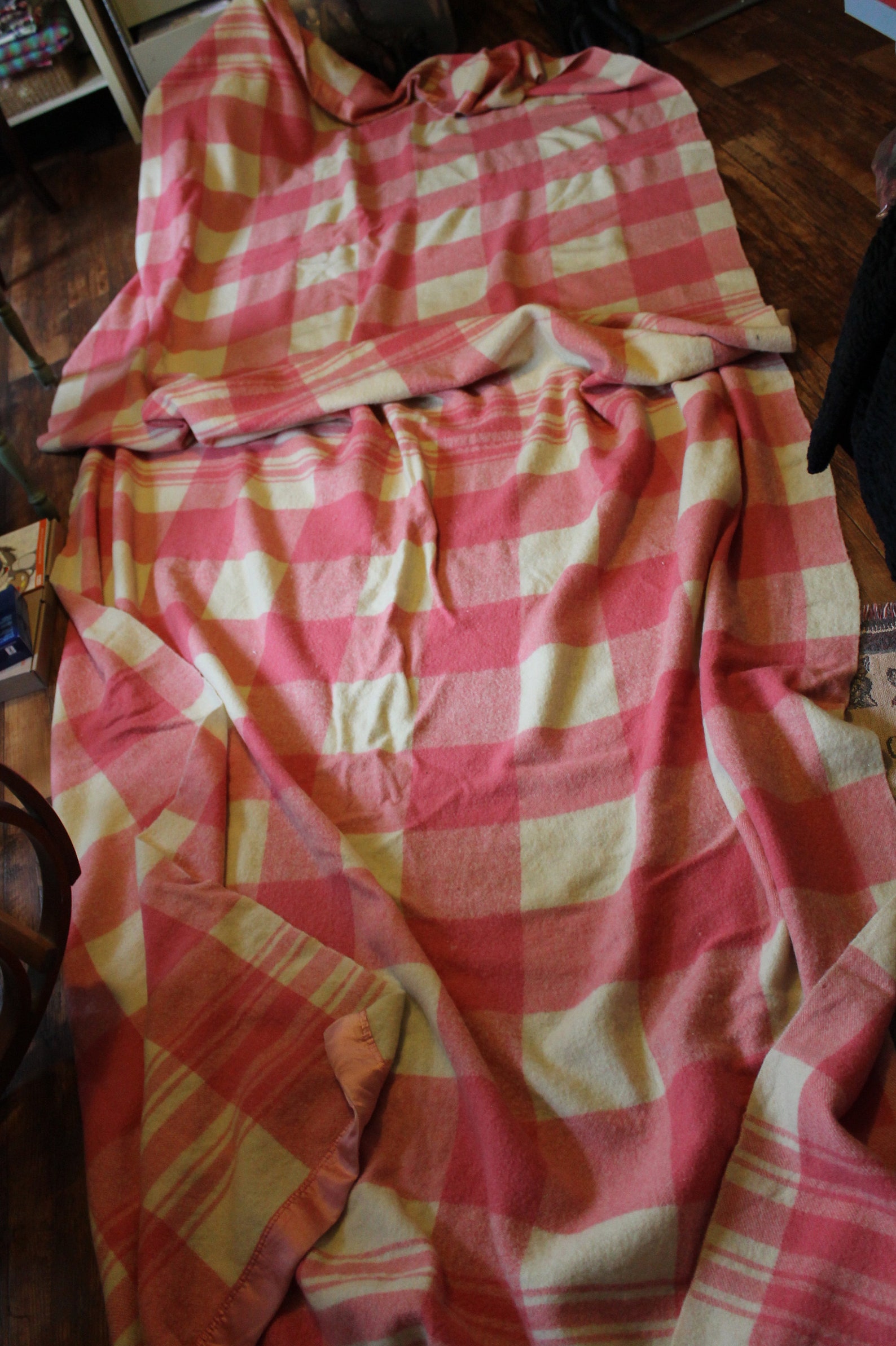 Vintage Heavy Wool Blanket Pink Plaid Double Length 77 X 168 Etsy