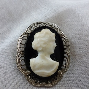 SALE Antique Victorian Cameo and Filigree Brooch