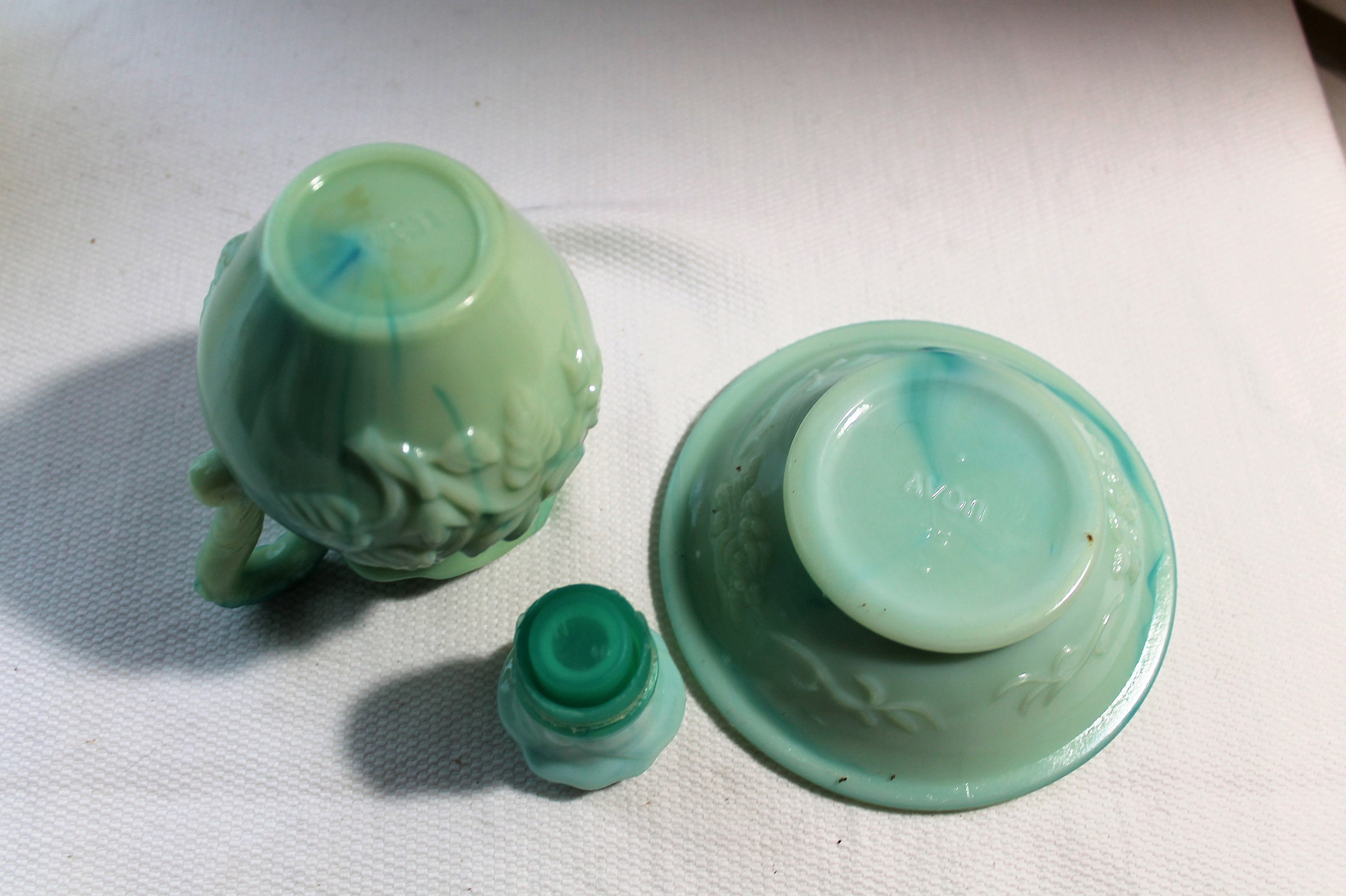食器 AVON Vintage Avon May 1978 Blue Victorian Rose Bubble Bath