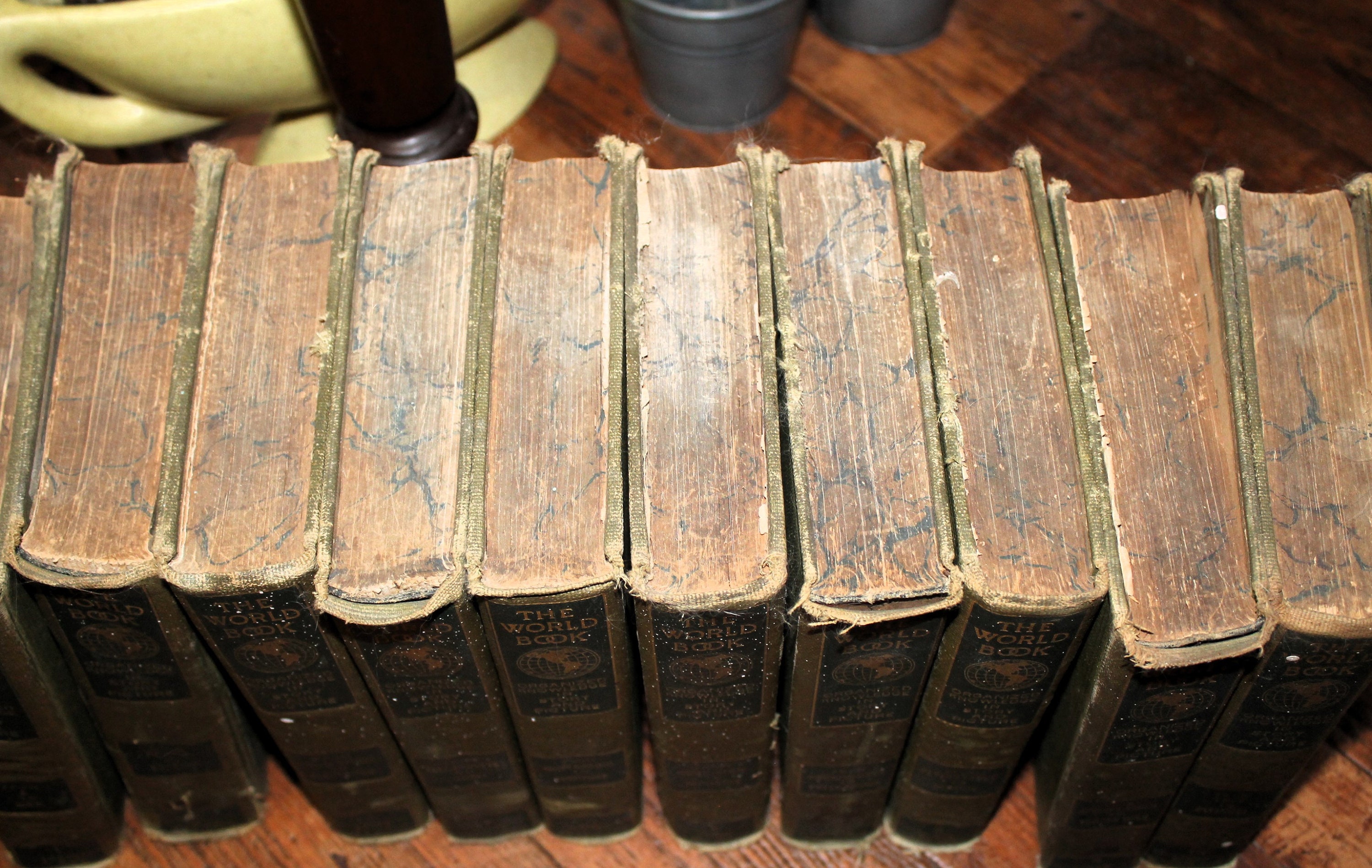 Complete Set 1923 World Book Encyclopedias, Vol. 1-10, FREE