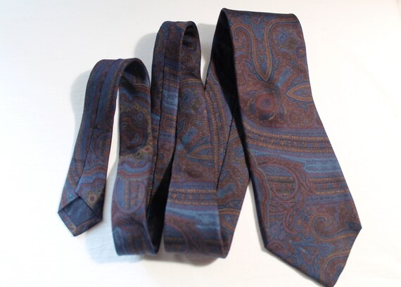 Vintage DAKS London Dark Paisley Silk Necktie, Bl… - image 2