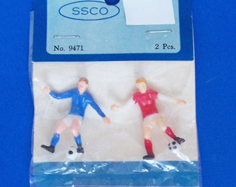 Two SSCO Soccer Miniatures Figurines Vintage 1 1/2" tall