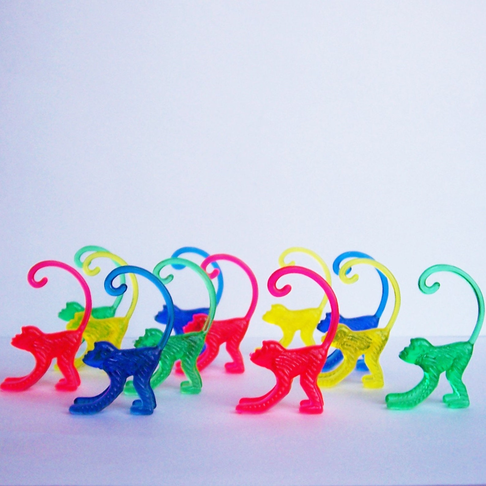 12 Plastic Monkeys Charms Etsy