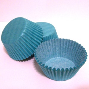 Teal Baking Cups- Choose Set of 50 or 100 Slight Ombré Stripe