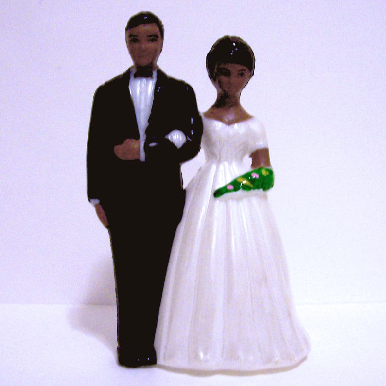 Modern Vintage Dark Bride w Lace Dress and Groom Cake Topper DIY
