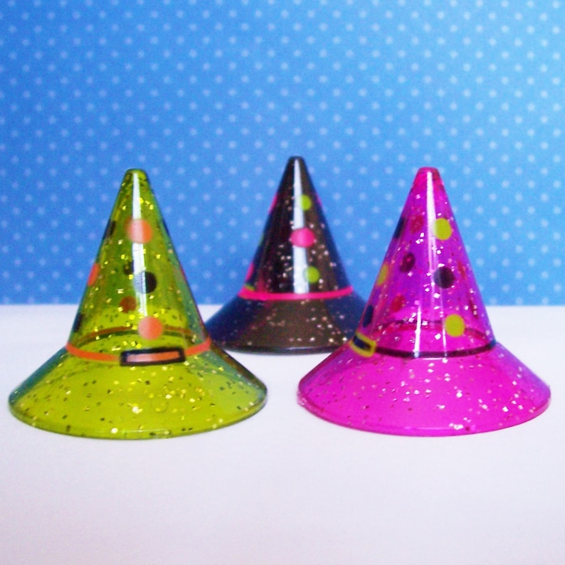 6 Witch Hat Cake Decorations in 3 Colors