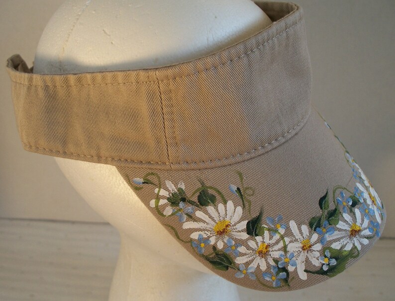 Woman/'s Sun Sports Visor biege with Daisies