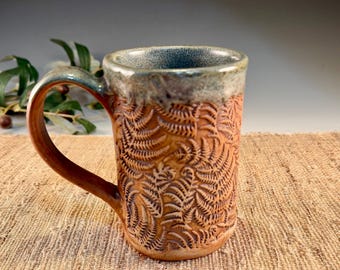 Handmade Forest Fern Pottery Mug – Rustic Green Porcelain Cup (14 oz)