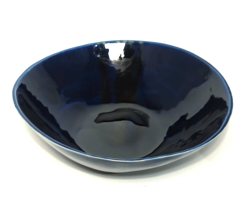 Blue Serving Bowl Extra Large Ceramic Handmade Bowl Pottery Fruit Bowl Organic Shaped Bowl Salad Bowl afbeelding 5