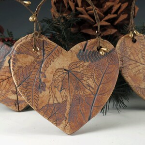 Christmas Ornament, Handmade Heart Woodland Nature Inspired Holiday Decoration, Botanical Pottery Tree Trimmer image 3