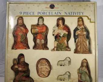 Nacimiento de porcelana vintage de 9 piezas pintado a mano, clásico navideño de 1990
