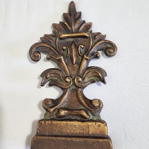 Fleur de Lis Cast Iron Doorstop Paperweight Accent Bookends