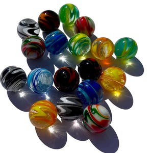 18 stuks glazen knikkers, kleurrijk, mondgeblazen knikkermengsel, glazen ballen, decoratieve ballen, knikkerspel, decoratieve vaasvulling, knikkerbaan, glas
