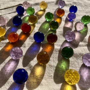Kristall Glas Murmeln Bunt Murmel Mischung Glaskugeln Kristallkugel Murmelspiel Deko Vasenfüllung Murmelbahn Bunte Glas Kugel Glasmurmel