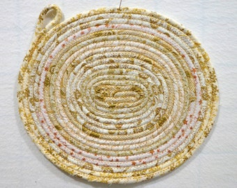 Sparkling Gold Coiled Candle Mat