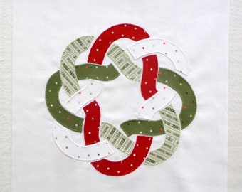 Christmas Celtic Knot Appliqued Quilt Block