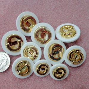 Shank Buttons