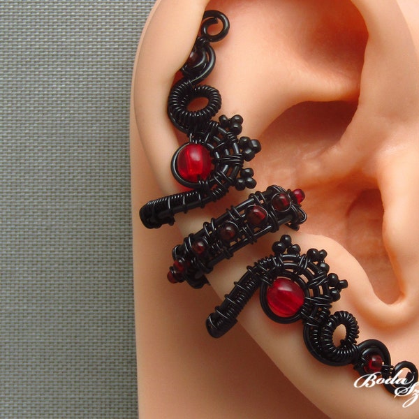 gothic ear cuff in black and red, no piercing black ear wrap for her, wire wrapped jewelry, gift for her