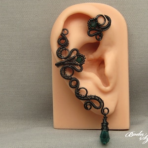 Emerald Crystal Ear Cuff: Wire Wrapped Gothic Ear Wrap, No Piercing