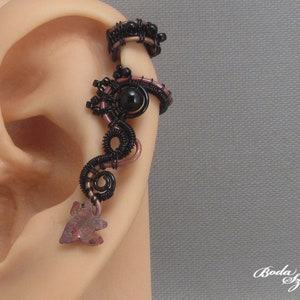 copper and black cartilage ear cuff with black onyx, no piercing ear wrap with leaves, gothic jewelry for her