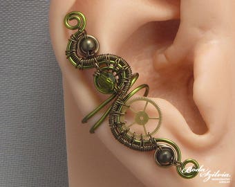 Bronze Steampunk Ohr Manschette mit grünem Kristall, Draht gewickelt kein Piercing Ohr Wrap, Steampunk Schmuck für Frauen