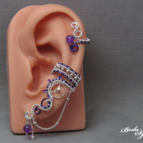 amethyst steampunk ear cuff with chain, silver and purple wire wrapped ear wrap with crystals, cosplay jewelry with gears