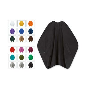 Peut inclure: Cape de salon noire avec une ouverture pour le cou et deux poches. Un nuancier affiche diverses options de couleurs de cape, dont blanc, jaune, orange, violet, bleu, vert, marron, rouge, rose, turquoise, olive et gris.