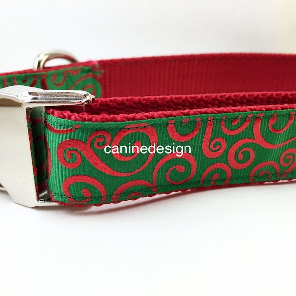 Christmas Dog Leash, Swirl on Green, 1 inch wide, 1 foot, 4 foot, or 6 foot