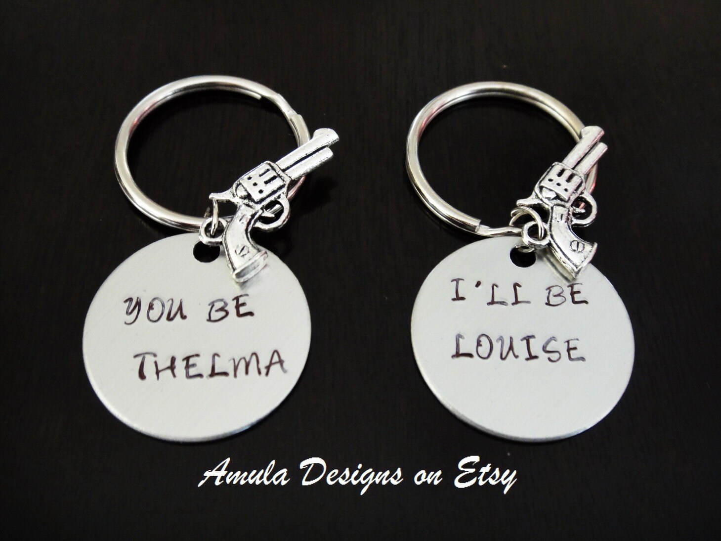 1Pair Movie Accessories Thelma and Louise Pistol Pendant Keychain