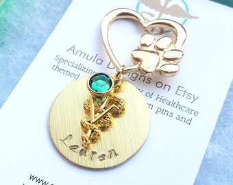 Personalized Veterinarian Pin - Custom Vet Graduation Gift - Veterinarian Pin - Custom Vet Pin - Vet gift - Veterinarian pin - Heart Paw pin