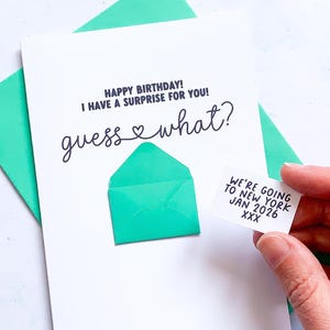 Carte d'anniversaire surprise personnalisée pour les fêtes, Destination de voyage révélée, Cadeau souvenir fait main personnalisé, Devinez quoi, Billet Partir en vacances