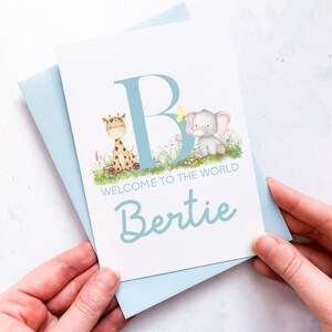 Carte personnalisée de naissance, Animaux de safari, Carte de naissance, Cadeau pour un nouveau-né, Carte de bébé garçon, Carte de félicitations, Lettre de l'alphabet