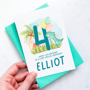 Carte personnalisée pour 4e anniversaire, fils, petit-fils, neveu, filleul, petit garçon, anniversaire d'enfant, pour enfant, cadeau de quatrième anniversaire, dinosaures mignons