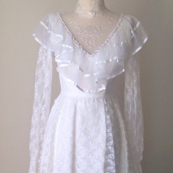 Vintage 70s White Lace Wedding Dress // Ruffled Bridal Gown // Southern Belle Ball gown w/ illusion necklin