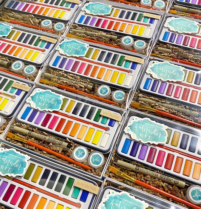 watercolor kit, best craft kit, best art kit, best craft set, painting set, painting kit, craft kit for adults, art kit for kids, learn to paint, lets make art, wildflower art studio, artist paint set, art gift set, gift for girlfriend, gift for her