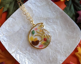 Transparent Autumn Fox Necklace with Glittering Fall Leaves