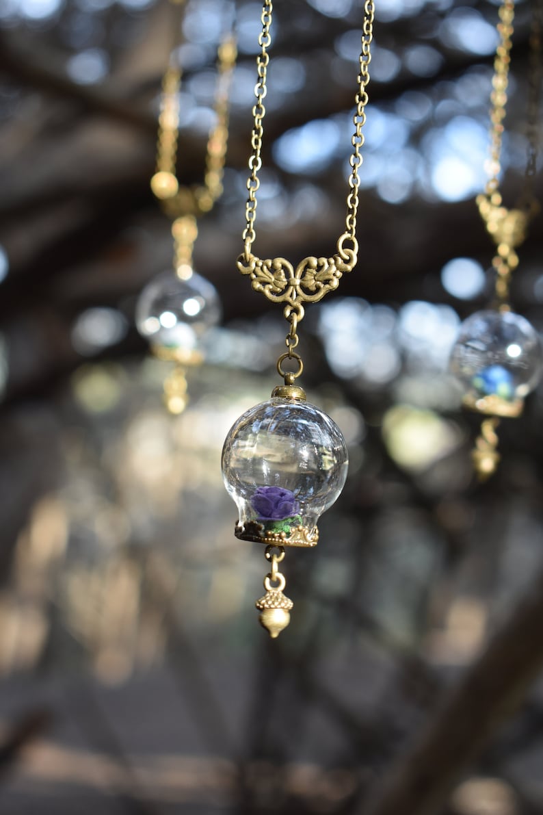 Medium Purple Globe Terrarium Rose Necklace