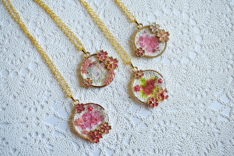 Transparent Sakura Pond Necklace