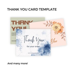 Può includere: Tre diversi modelli di biglietti di ringraziamento. La prima carta ha uno sfondo verde con il testo "THANK YOU" in lettere marroni. La seconda carta ha uno sfondo acquerello blu con il testo "Thank You for your order." La terza carta ha uno sfondo rosa con un design floreale e il testo "You".