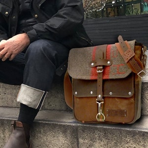 Upcycled Canvas Messenger Bag: Swiss Army Blanket Crossbody Bag