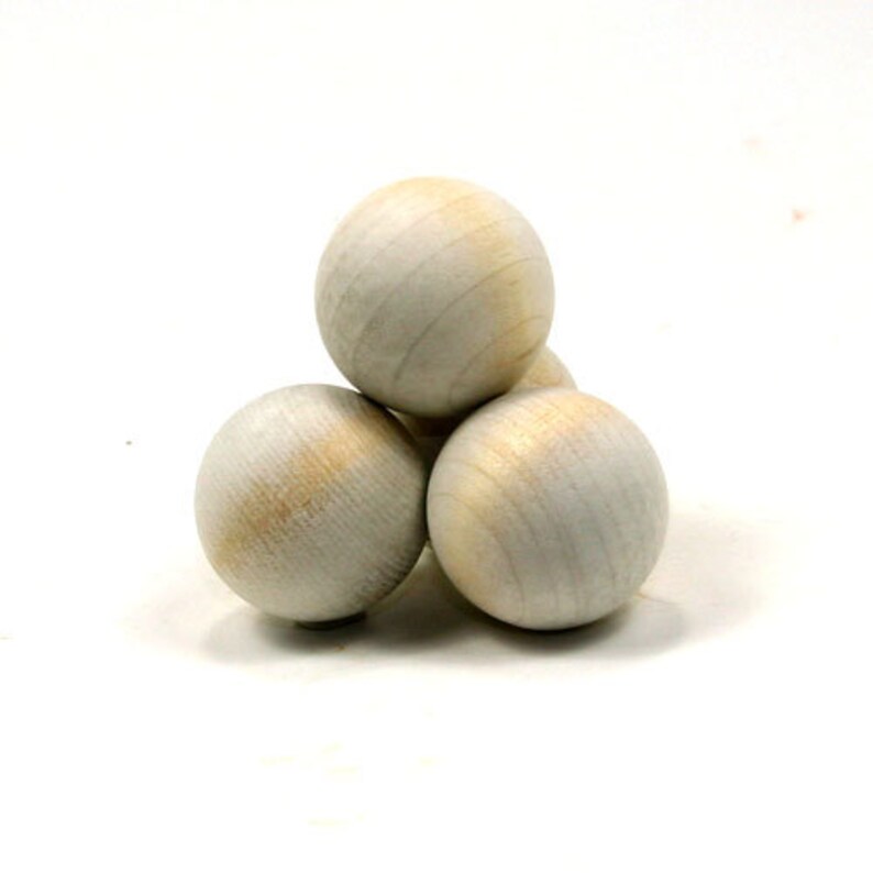 Unfinished Wood Ball 1-1/4 inch in diameter WW-RB1250 image 3