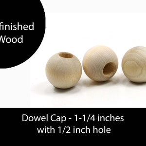 Puede incluir: Tres tapones de espiga de madera sin terminar con un agujero de 1,27 cm. Los tapones tienen un diámetro de 3,18 cm.