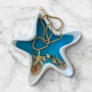 Decorative Jewelry Dish with Real Starfish & Shells – Personalized Ring Holder, Custom Trinket Dish, Unique Gift for Her