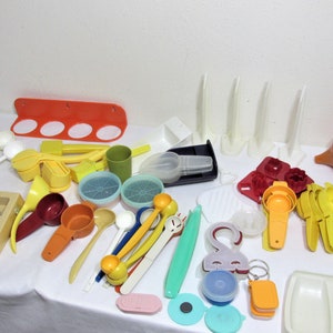 Tupperware Gadgets Choice Vintage Different Useful Kitchen Items