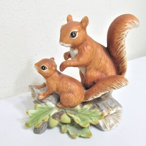 Squirrel Figurine Homco Vintage 1457 with Sticker