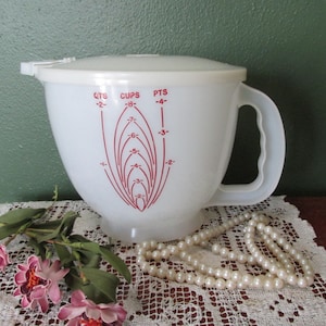 Tupperware Mix N Stor 8 Cup Vintage Red Measurements Both Sides