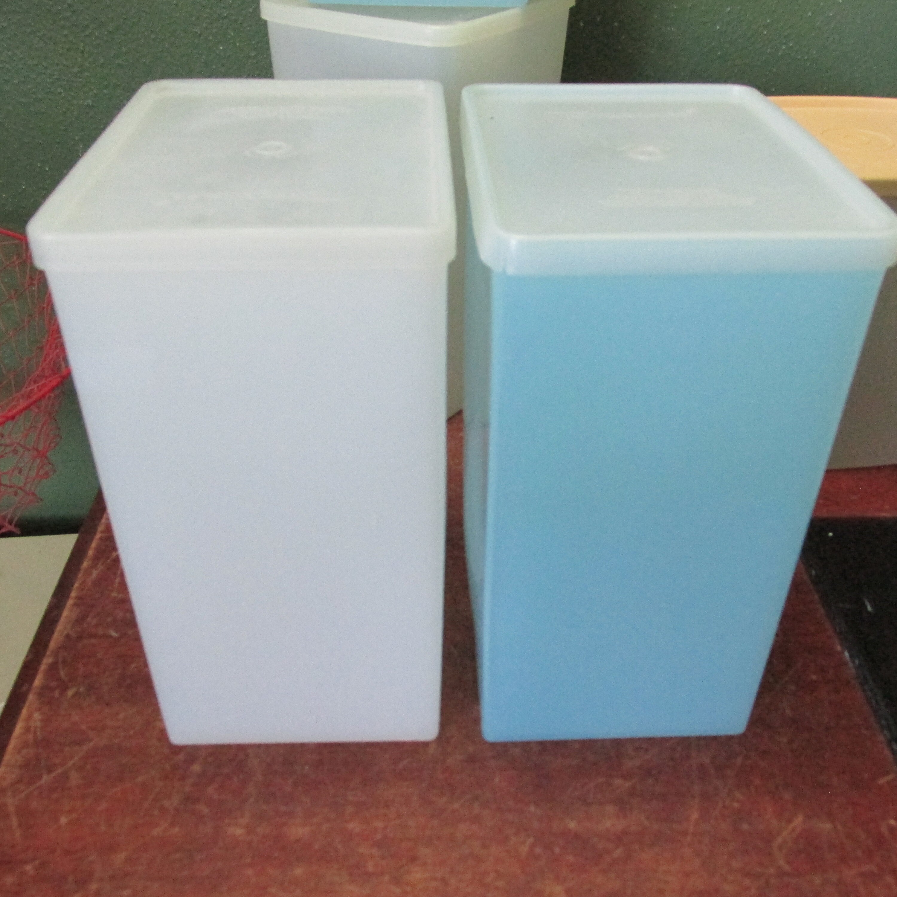 Tupperware Vtg Style Pak N Stor Square Rounds Freezer Container Blue Freeze  It