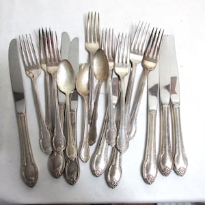 Silverware Set Vintage Rogers Bros 647 Remembrance - Etsy